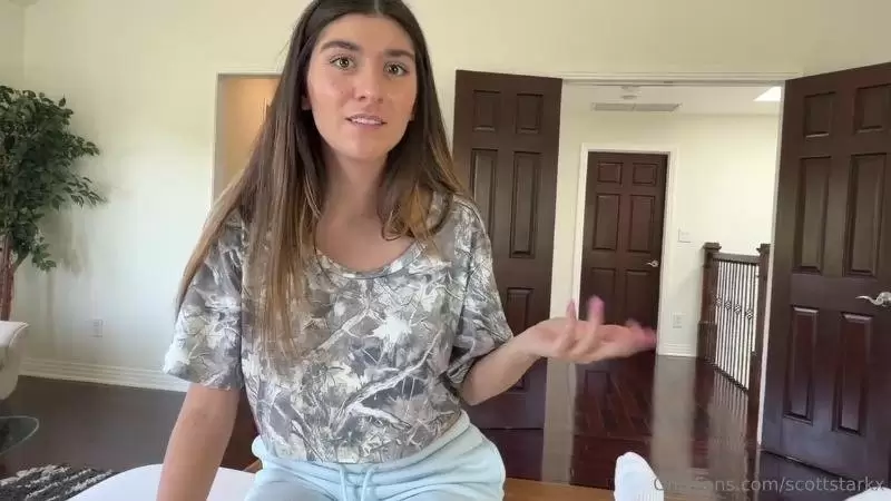 [OnlyFans] Aubry Babcock Bratty Step Sister Get Her Way