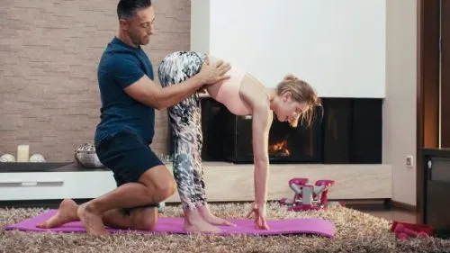 [BrazzersExxtra] Freya Mayer (Yoga Queen)