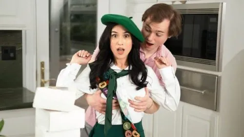 [OopsFamily] Alexa Chains (Girl Scout Secret)