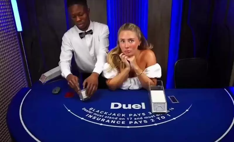 Bonnie Blue Pregnant Babe Gets Free Used by SpongeBob ON Casio Table
