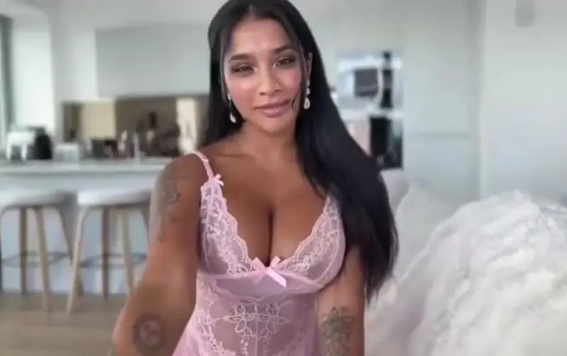 [OnlyFans] Yasmina Khan (Hard Deep And Raw Soaked Sex With BBC BFF)