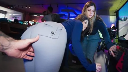 [LetsPostIt] Kay Rhea (Getting Racy at the Arcade)