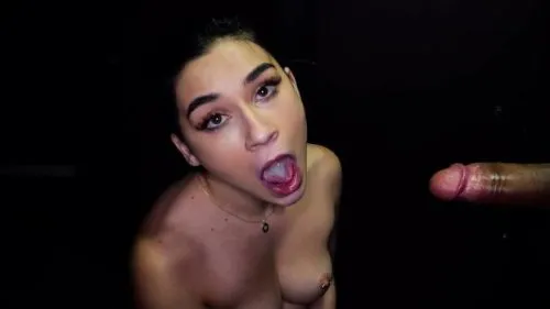 [GloryHoleSecrets] Delilah Dagger’s First Gloryhole
