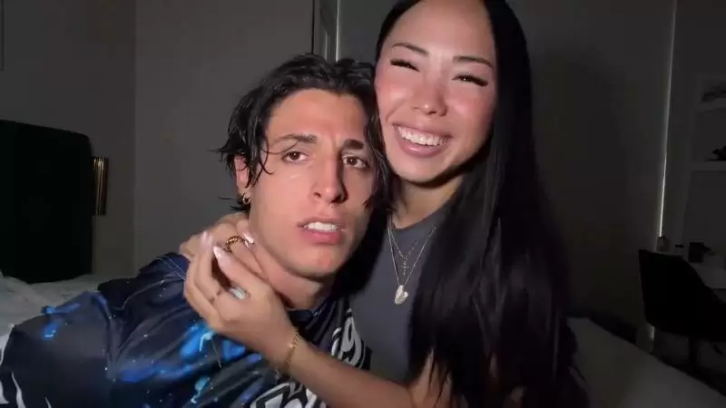 [OnlyFans] Vivienne Vo & Gattouz0 (Say I LOVE YOU or I RUIN YOU Tight Asian Pussy Creampied)